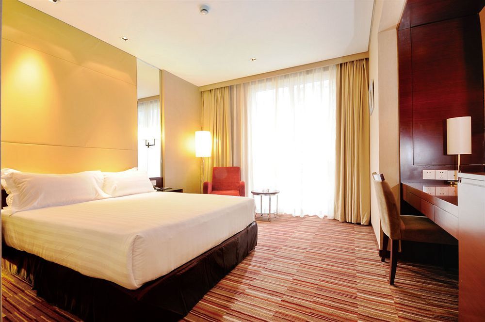 Rayfont Downtown Hotel